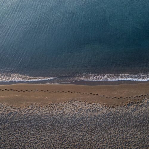 Istoria_Black Sand Beach