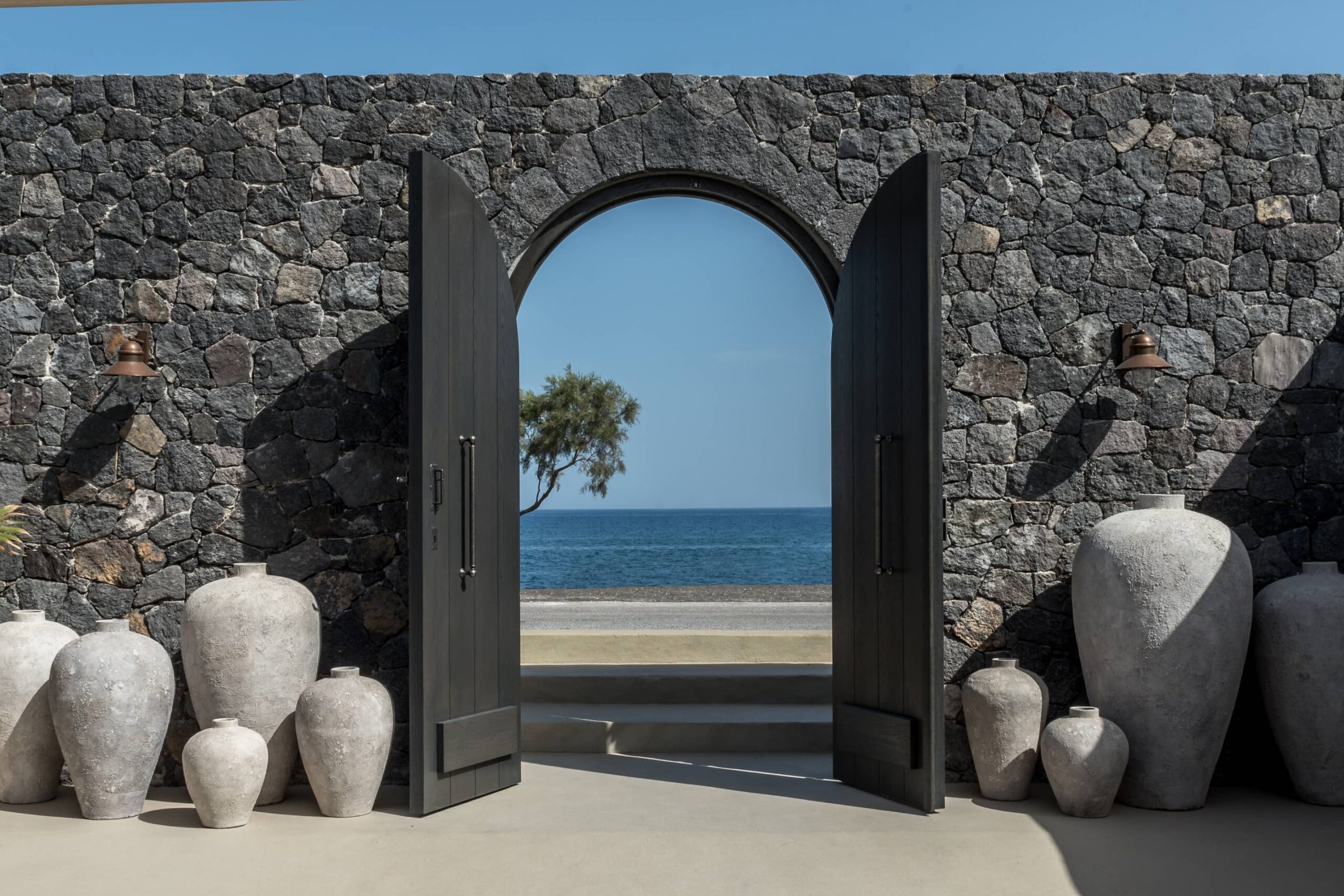 Istoria_Entrance_2880x1920